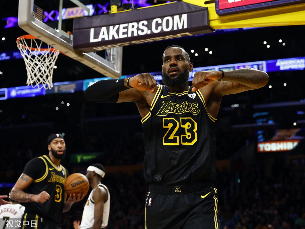 前所未有的 前所未有的